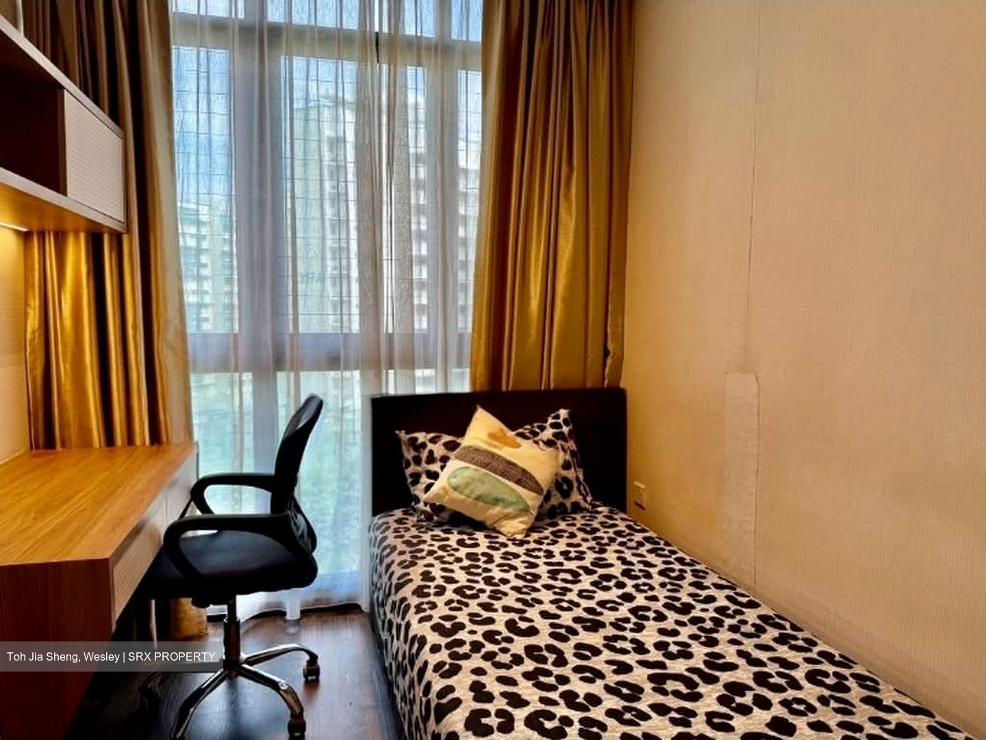 Symphony Suites (D27), Condominium #573538041